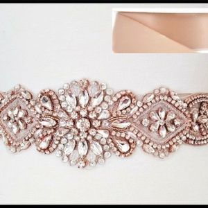 Beautiful Rose Gold Wedding Belt with Rhinestones